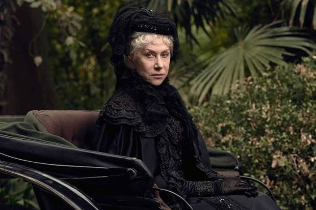 Sarah Winchester/Helen Mirren - The Haunted PEn